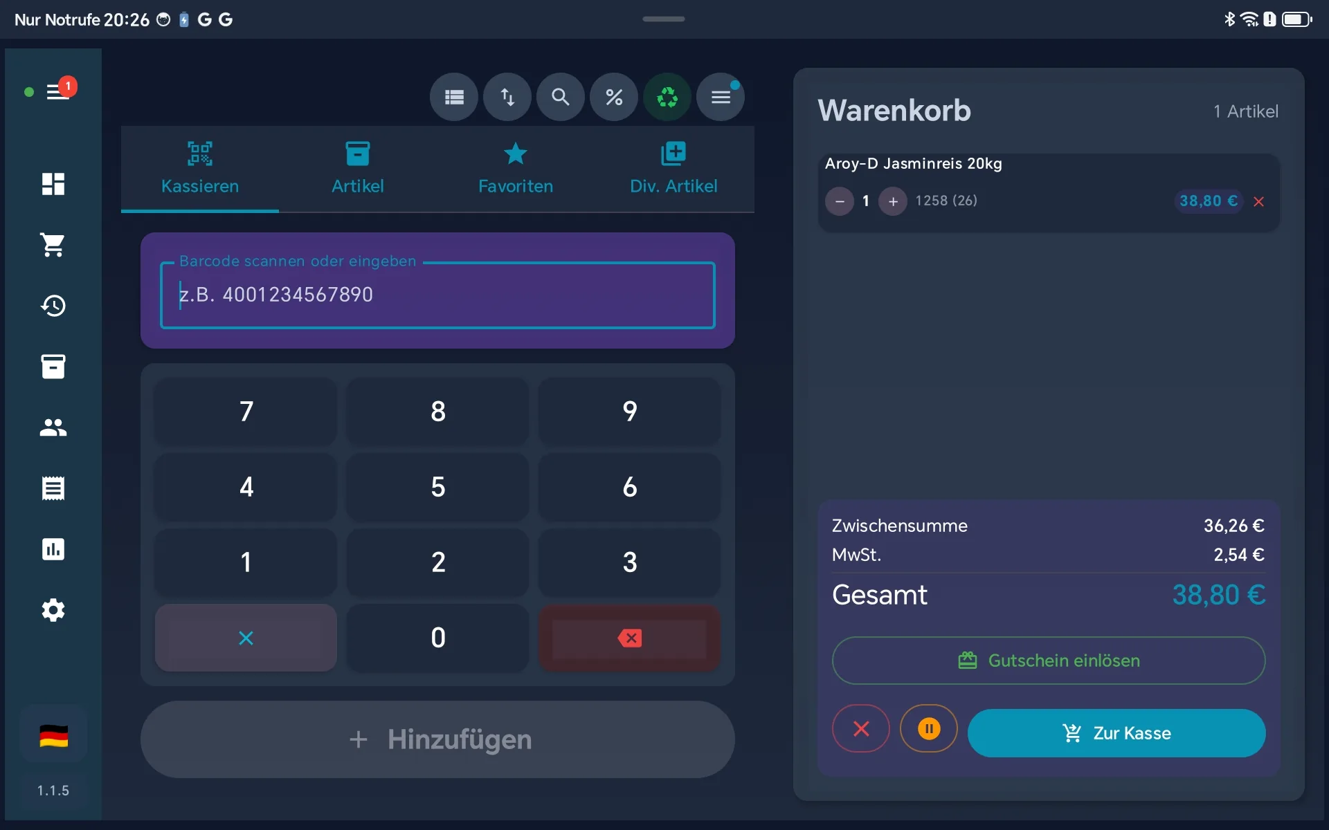 BISpicy POS Klassisches Kassier-Layout: Links Barcode-Scanner mit Nummernblock und Tabs für Kassieren, Artikel, Favoriten und Diverse Artikel. Rechts der Warenkorb mit Zwischensumme, MwSt und Gesamtbetrag.