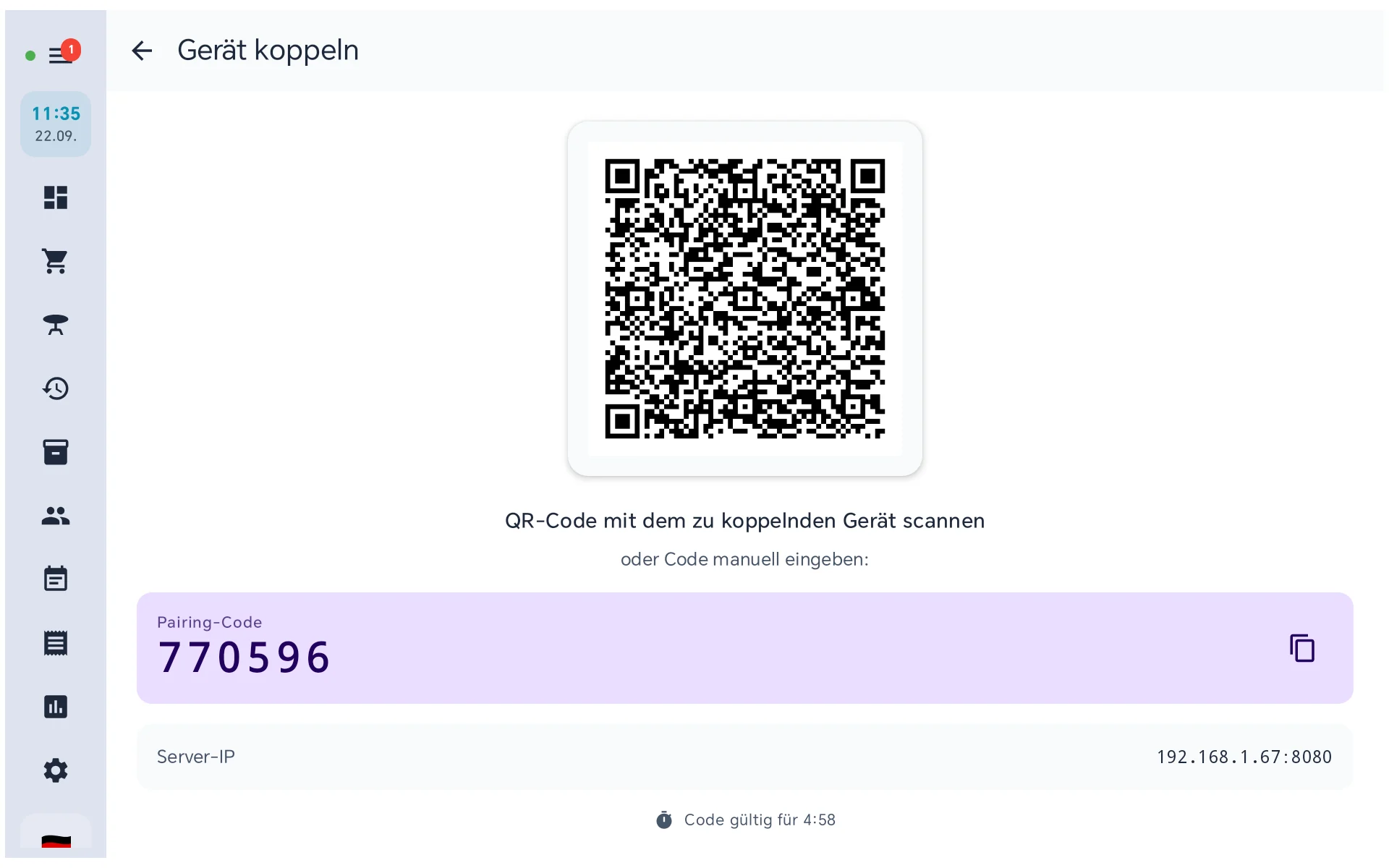 Kopplungsbildschirm der Hauptkasse mit grossem QR-Code, dem Hinweis QR-Code mit dem zu koppelnden Gerät scannen, dem sechsstelligen Pairing-Code, der Server-Adresse mit Port und der Restlaufzeit